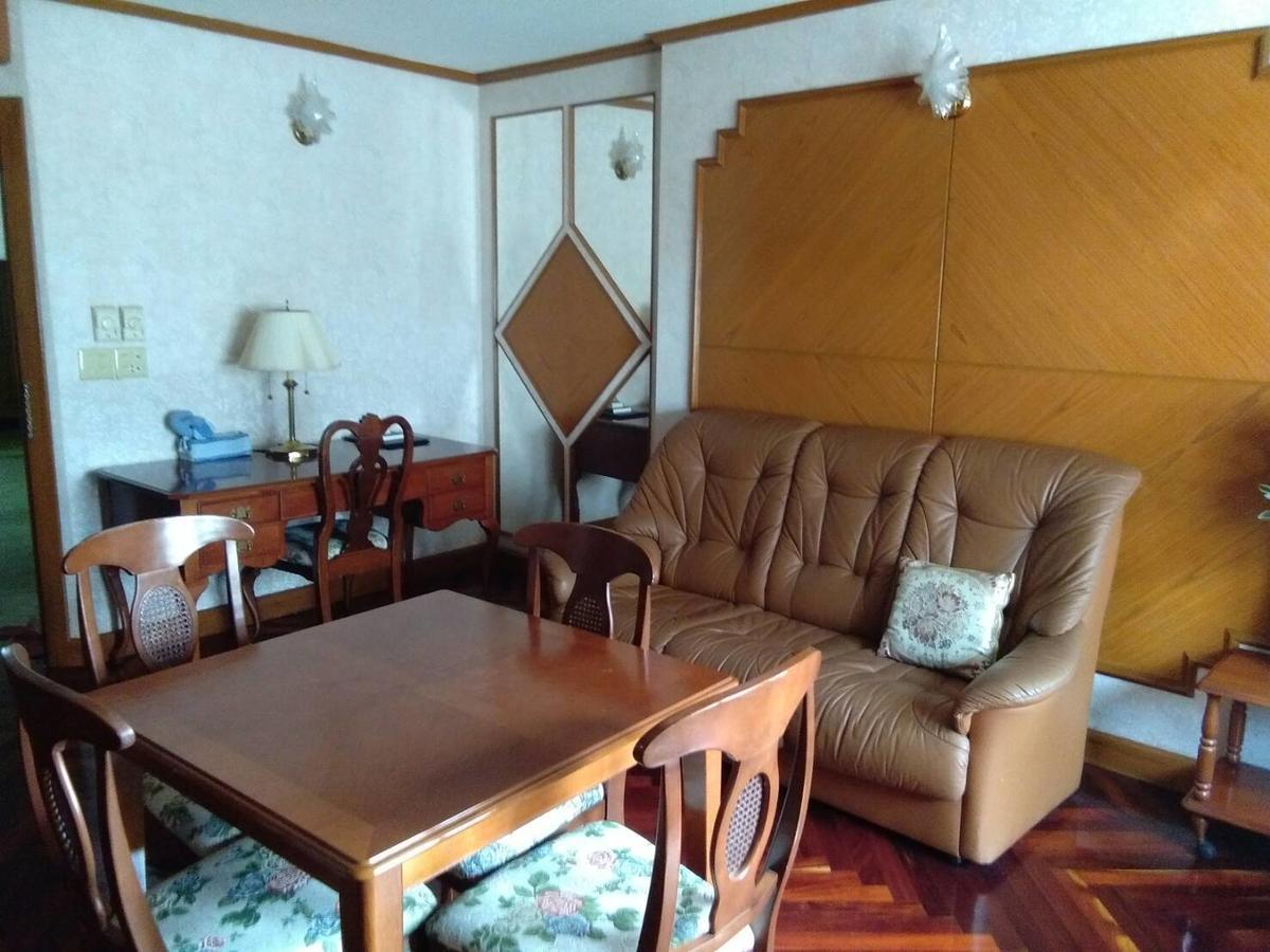 Petchkasem Grand Hotel Surin Ngoại thất bức ảnh